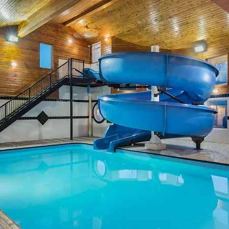 Travelodge By Wyndham Golden Sportsman Lodge-2