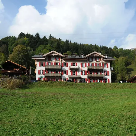 Historic Hotel Du Pillon-2
