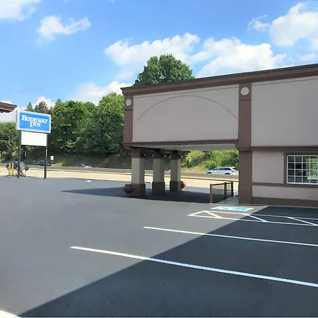 Super 8 By Wyndham Greensburg-3