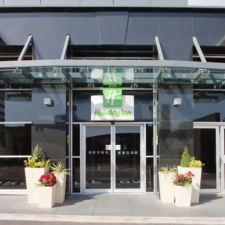 Holiday Inn Stevenage By Ihg-3