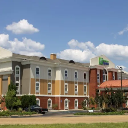Holiday Inn Express Mccomb By Ihg-2