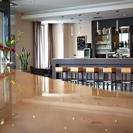 Intercityhotel Mainz-3