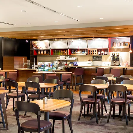 Courtyard By Marriott Denton-2