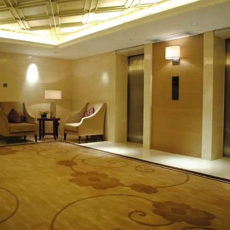 Guangzhou New Century Hotel-3