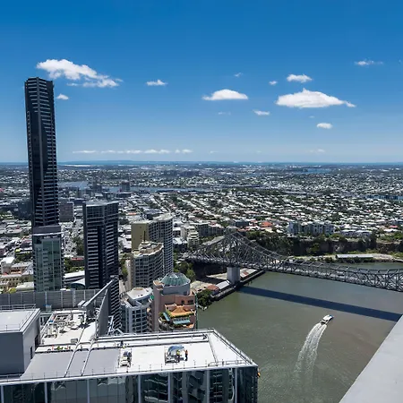 Oaks Brisbane Aurora Suites-2