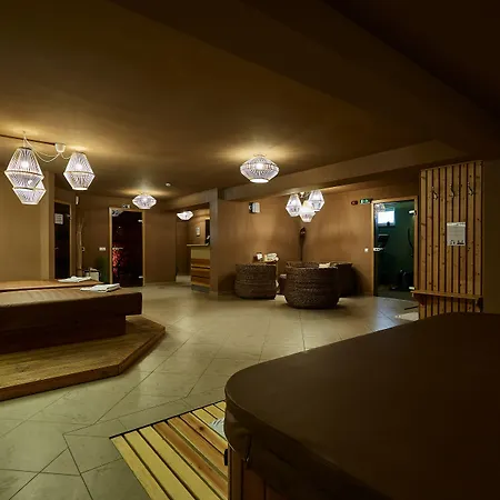 Hotel Lajta Park-2