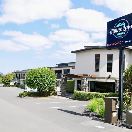 Alpine Lake Motel-3