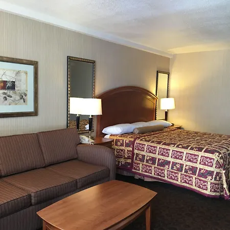 Royal Pacific Motor Inn-3