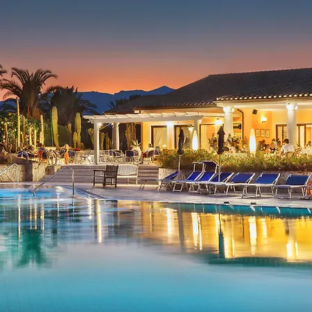 Lantana Resort Hotel&Apartments-3