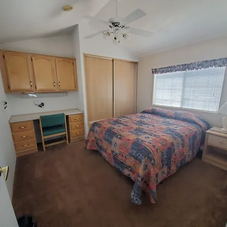 Voyager Resort Inn-3