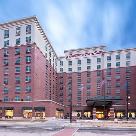 Hampton Inn & Suites Oklahoma City-Bricktown-3