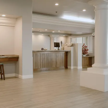 Tamarack Beach Hotel-3