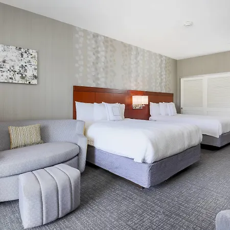 Courtyard By Marriott Dallas Arlington South-3