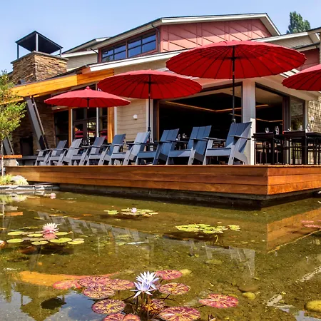 Cedarbrook Lodge-2