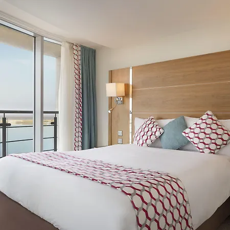 Waterfront Southport Hotel-3