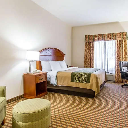 Comfort Inn & Suites Norman Near University-2