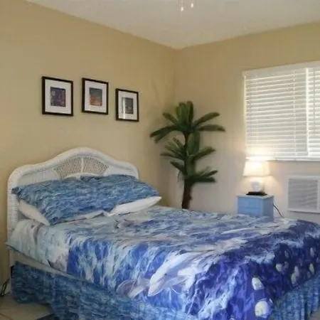 Oasis Palms Resort-2