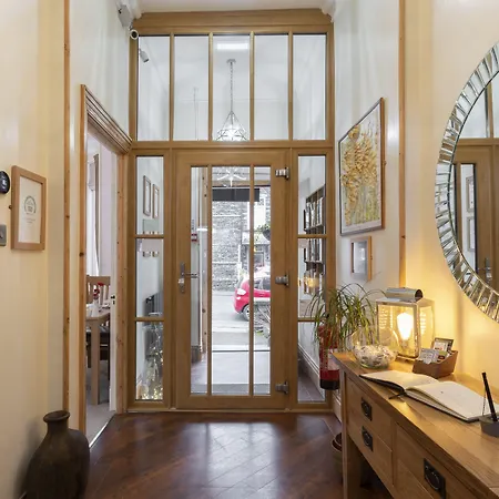 Melrose Guesthouse-3