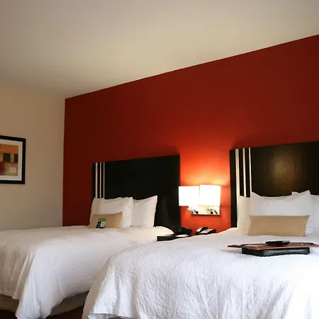 Hampton Inn & Suites Lebanon-3
