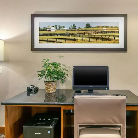 Comfort Suites Hopkinsville Near Fort Campbell-3