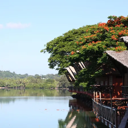 Sunset Bungalows Resort, Vanuatu-3