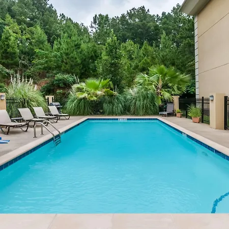 Baymont By Wyndham Henderson-3