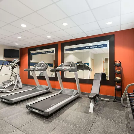 Hampton Inn & Suites Williamsburg-Central-3