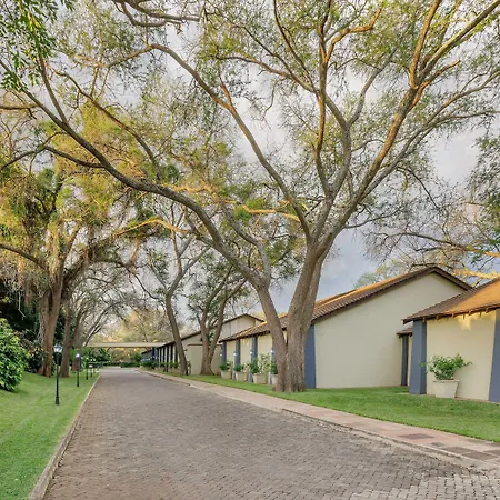 Protea Hotel By Marriott Livingstone-2