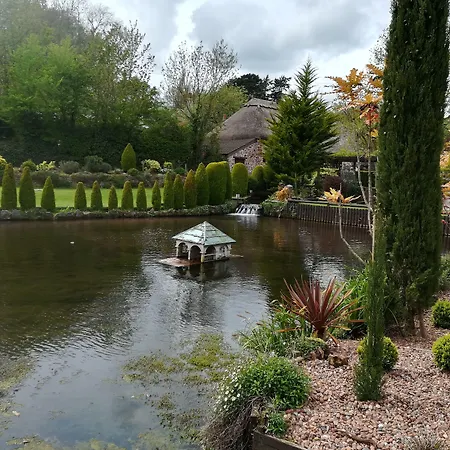 Silverlands Guest House-2