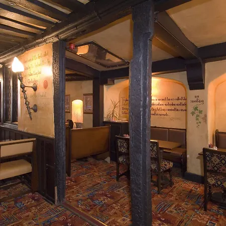 George & Pilgrims Hotel-3