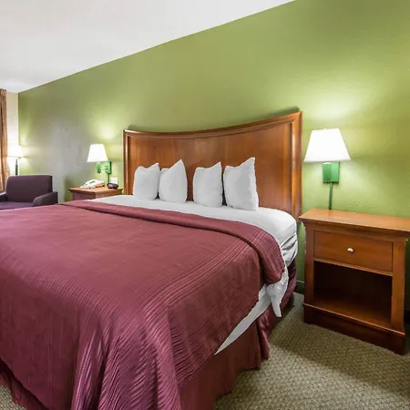 Quality Inn Merchants Drive-3