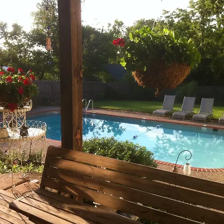 The Hiding Place Bed And Breakfast-2