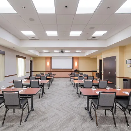 Hyatt Place Charleston Airport / Convention Center-3