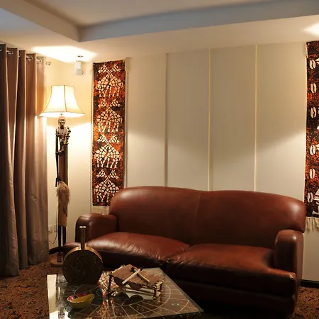 Leola Hotel-2