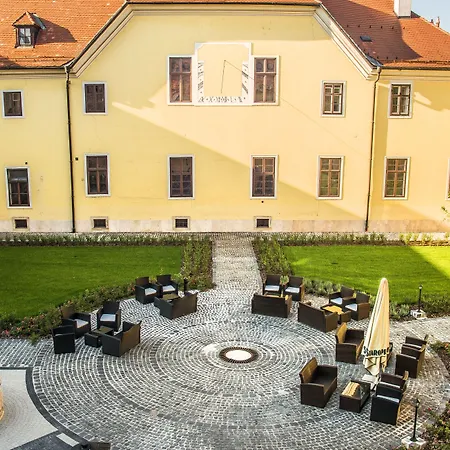 Hotel Klastrom-3
