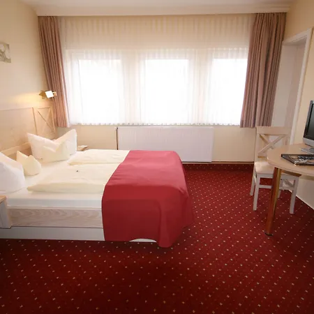 Hotel Acht Linden-3