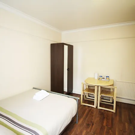 Flexistay Norbury Aparthotel-3