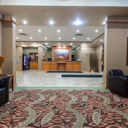 Days Inn & Suites By Wyndham Edmonton Airport-2
