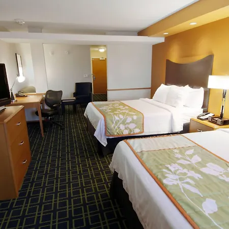 Fairfield Inn & Suites Milledgeville-3