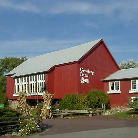 Amish Inn-3