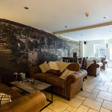 The Pennington Hotel-2