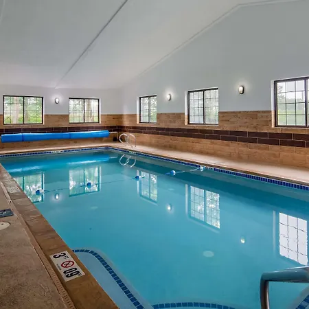 Best Western Hampshire Inn & Suites-3