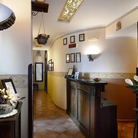 Pinto-Storey Hotel-2