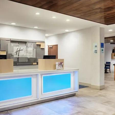 Holiday Inn Express Hotel & Suites Salem By Ihg-2