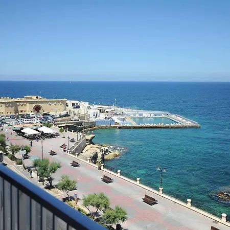 Sliema Chalet Hotel-3