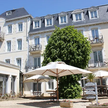 Grand Hotel De Courtoisville-2