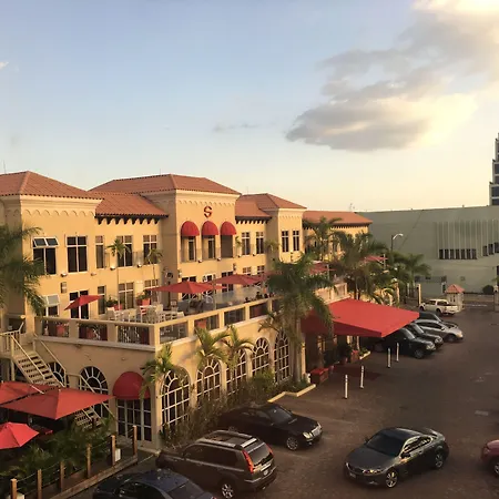 S Hotel Kingston-3