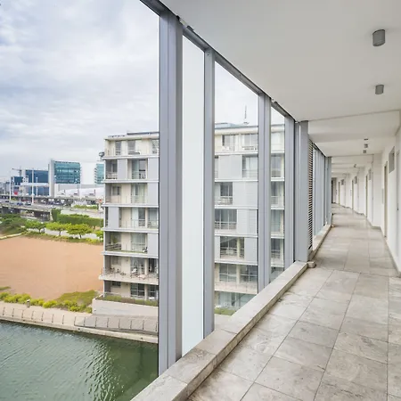Aha Harbour Bridge Hotel & Suites-2