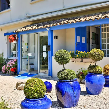 Logis Hotel des Cayrons-2