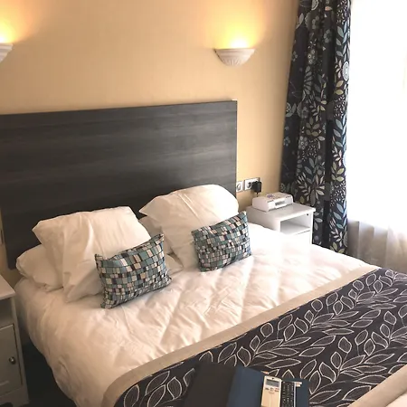 Logis Hotel des Cayrons-3
